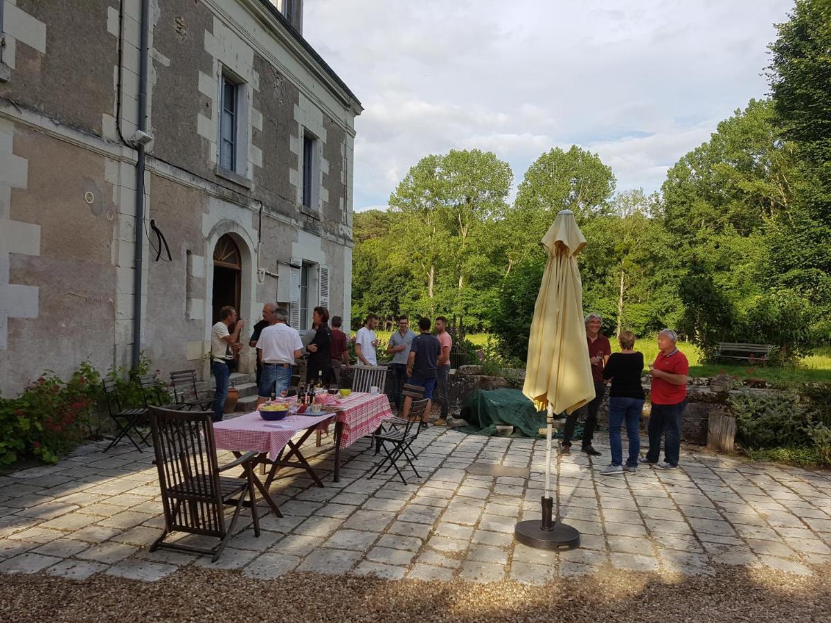 Le Moulin Du Bourg 호텔 Epeigne-les-Bois 외부 사진